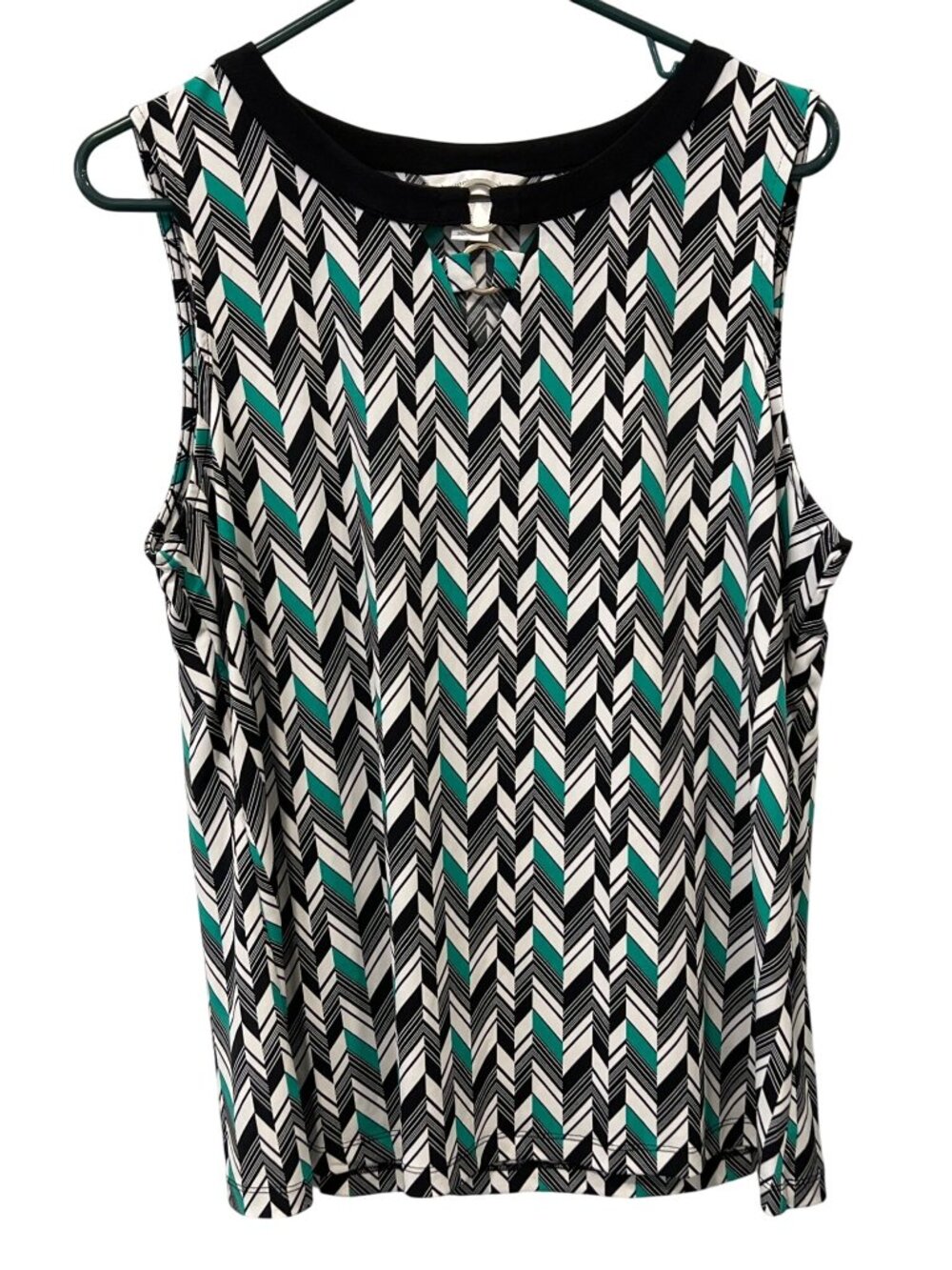 Christopher and Banks Top Large Abstract Sleeveless Chevron Office Career